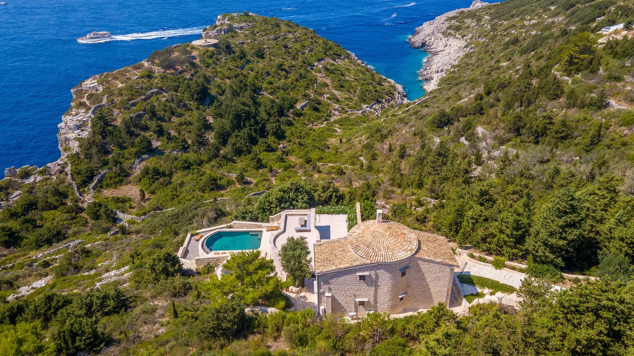 Emerald Blue main view