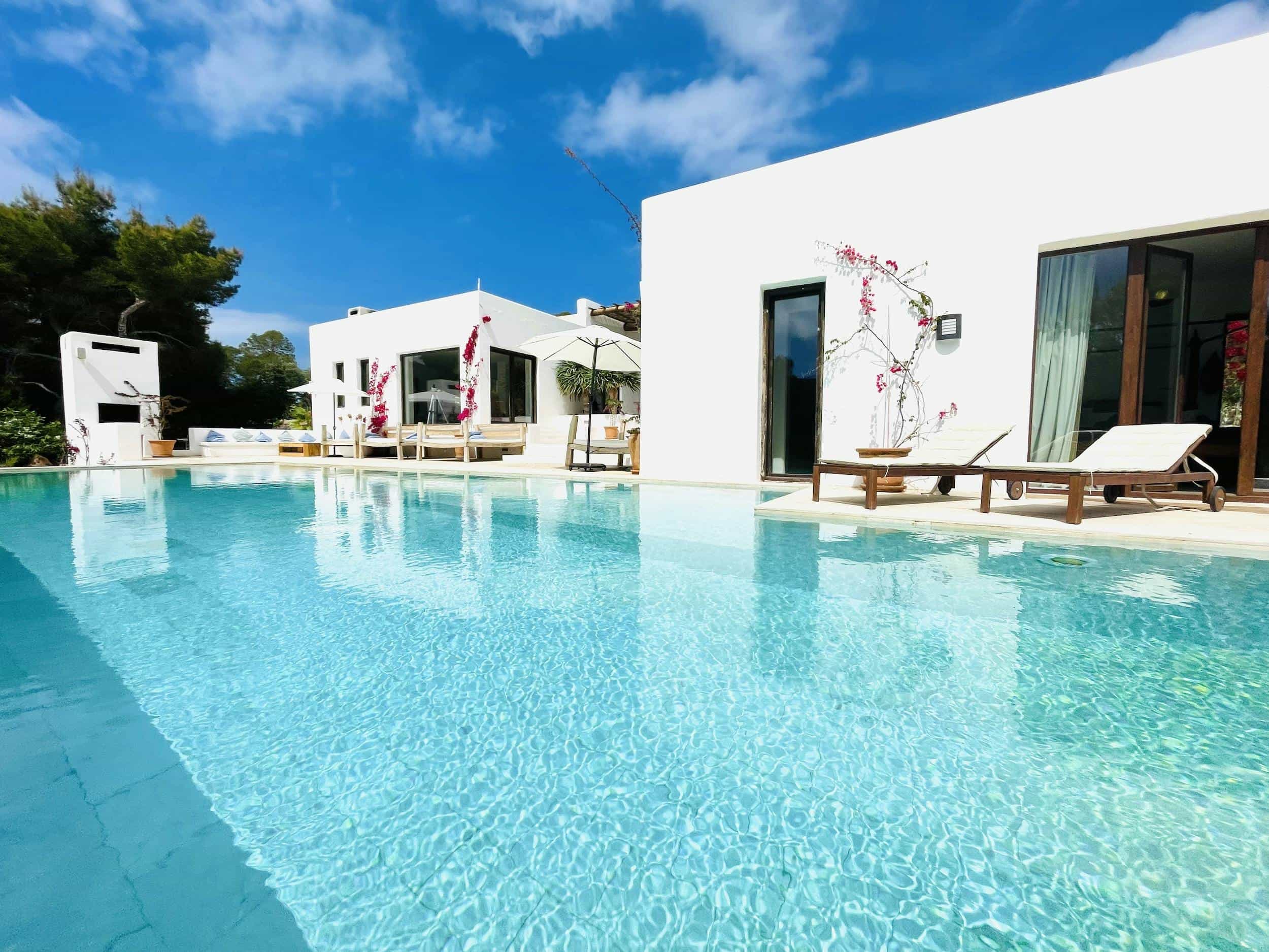 Villa Vista De Muntanya - Exterior View 6