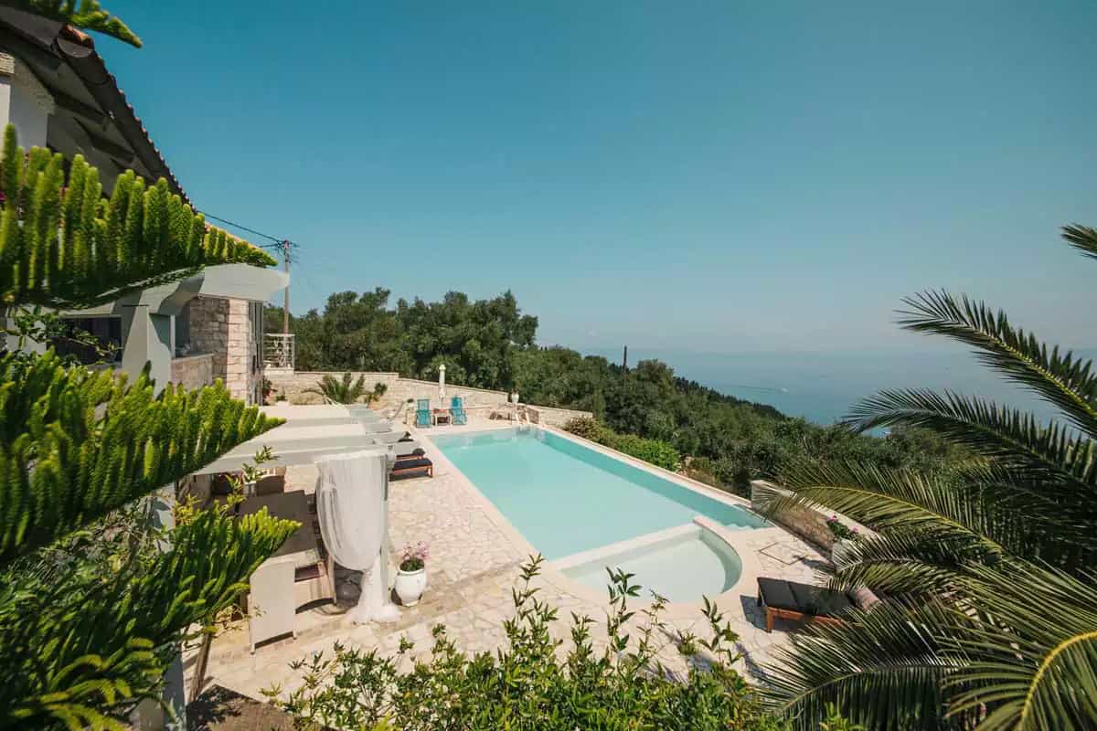 Villa Peri - Exterior View 2