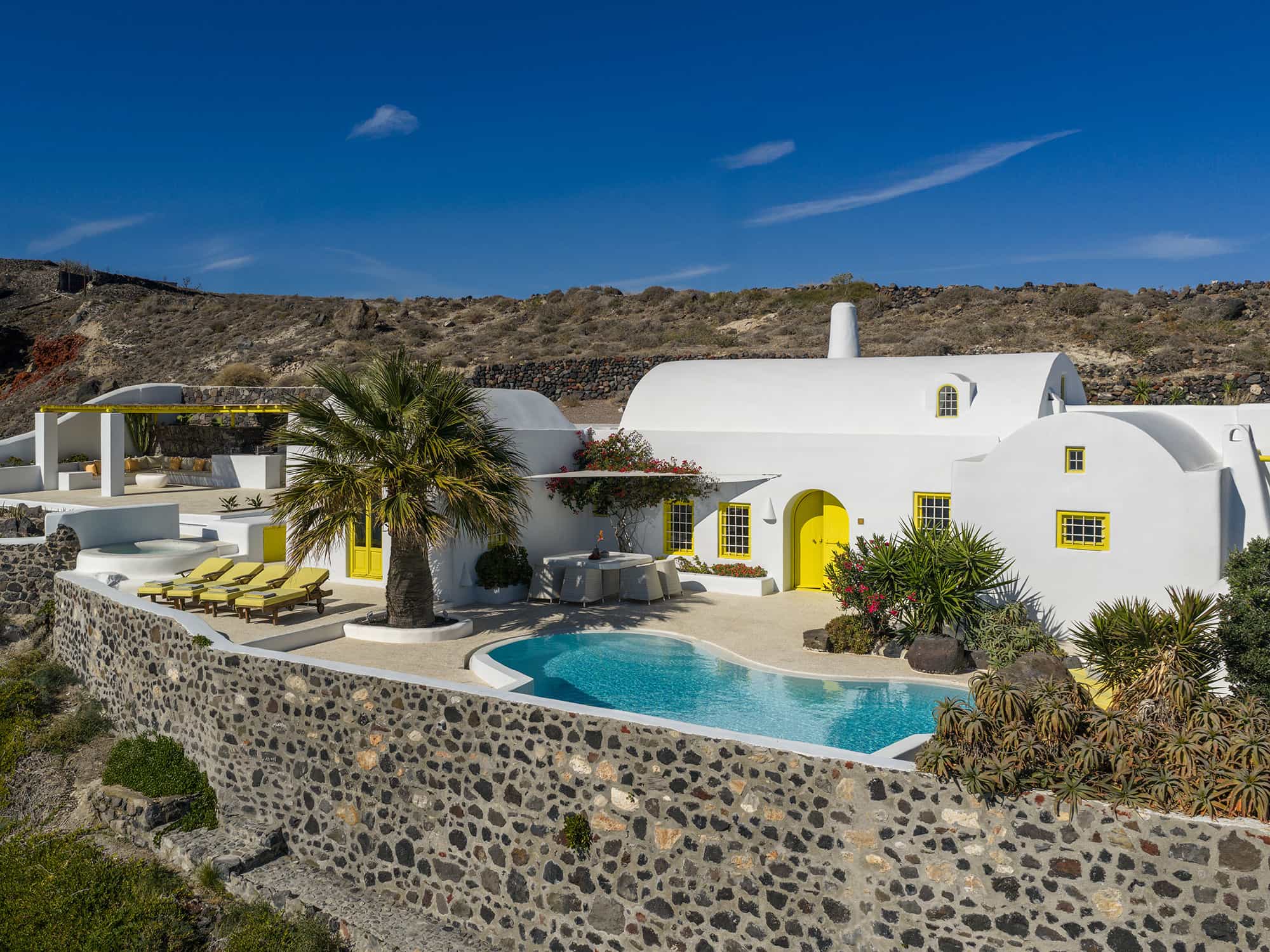 Villa Ftelari - Exterior View 7