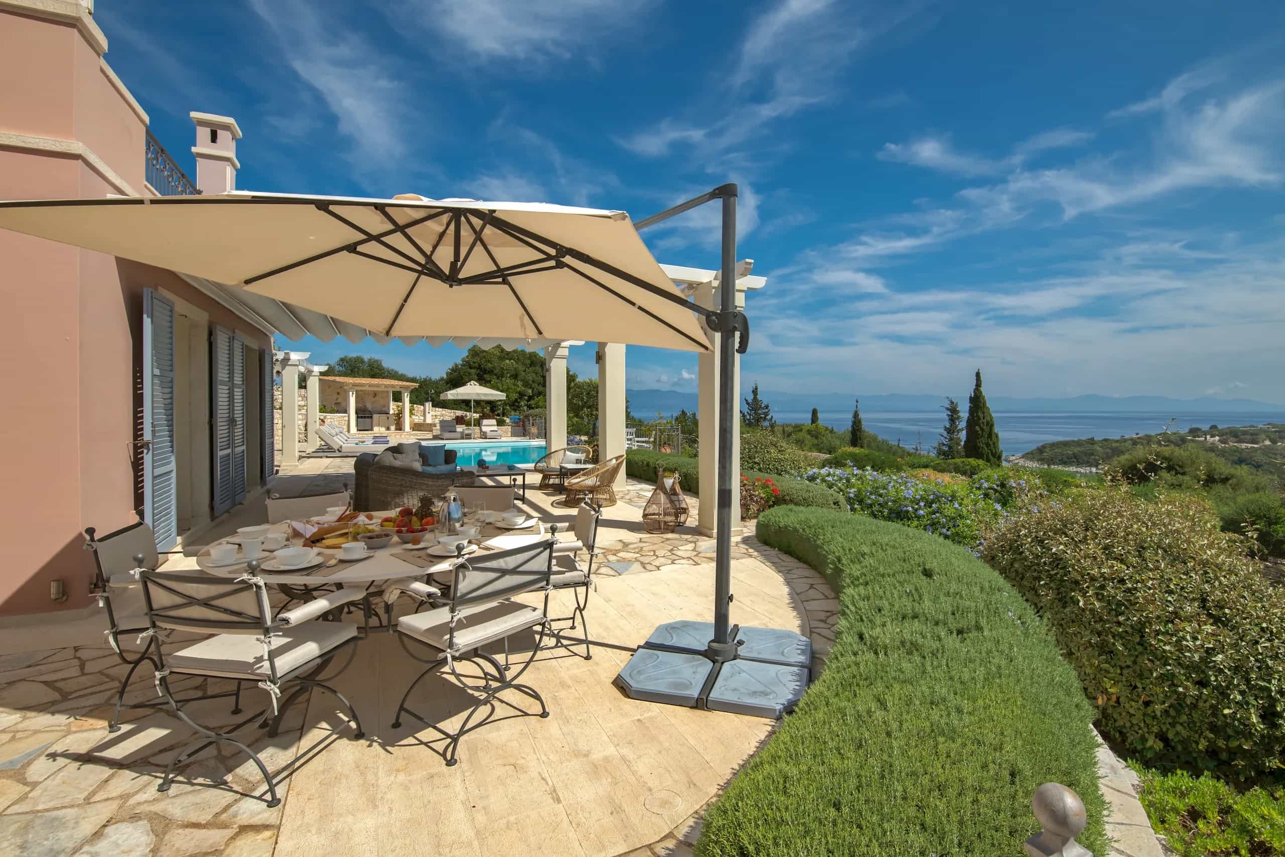 Villa Chloe - Exterior View 3