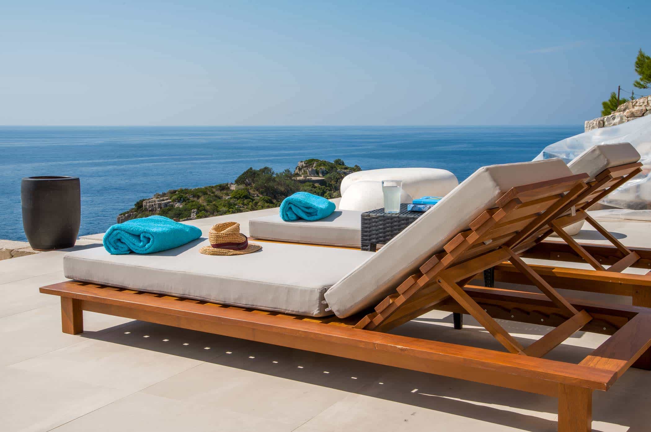 Sea Whisper - Exterior View 6