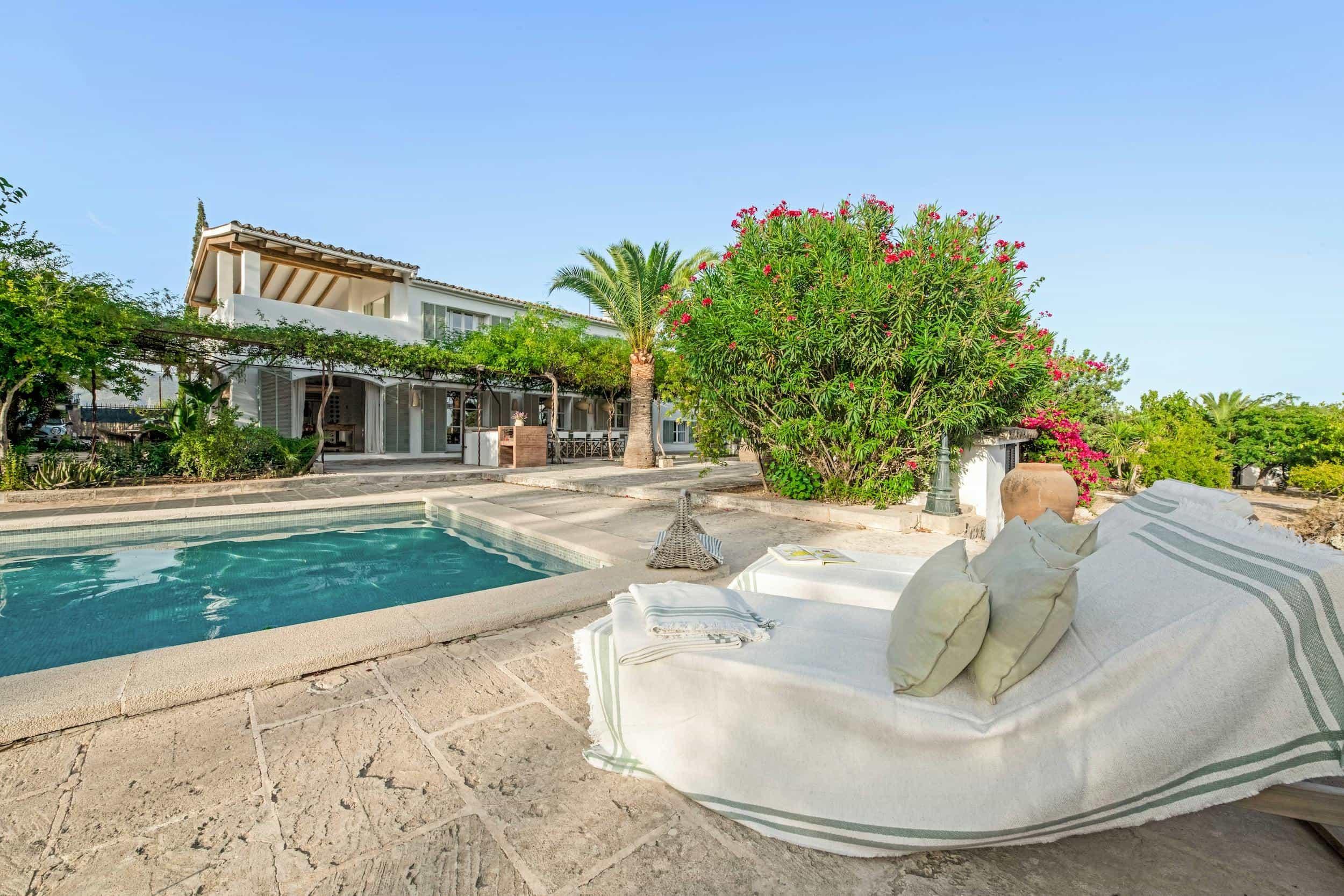 Villa Calmante main view