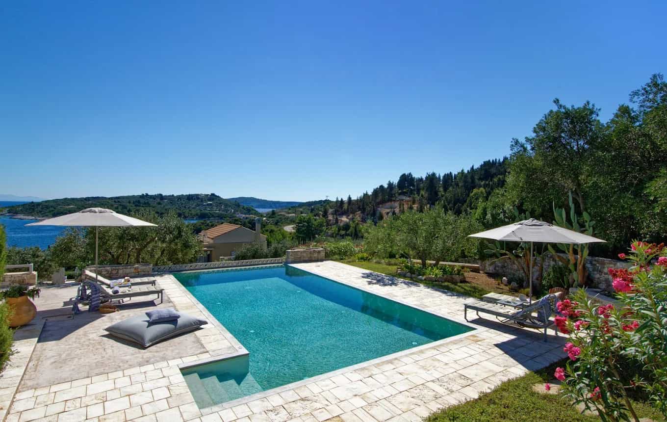 Petra - Exterior View 6