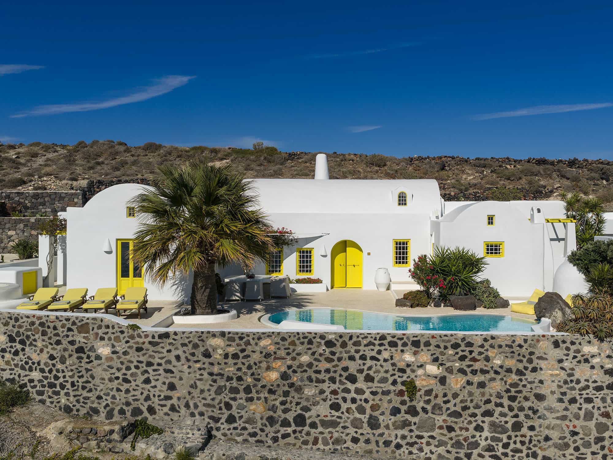 Villa Ftelari main view
