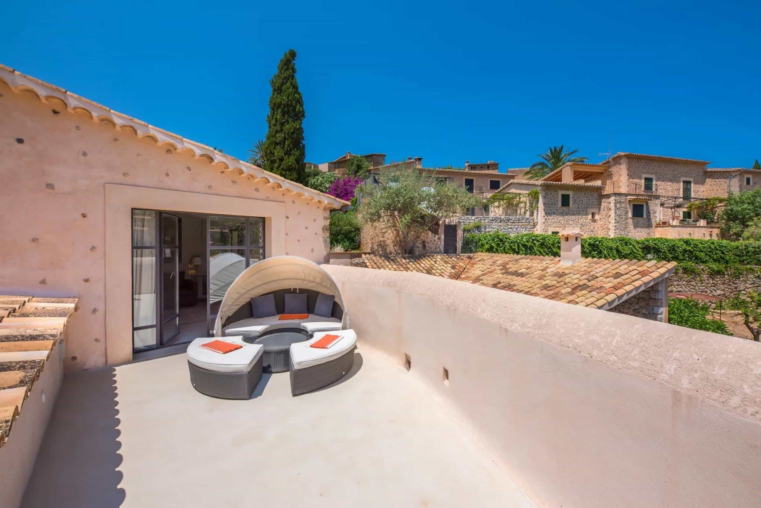 Casa Jaime - Exterior View 4