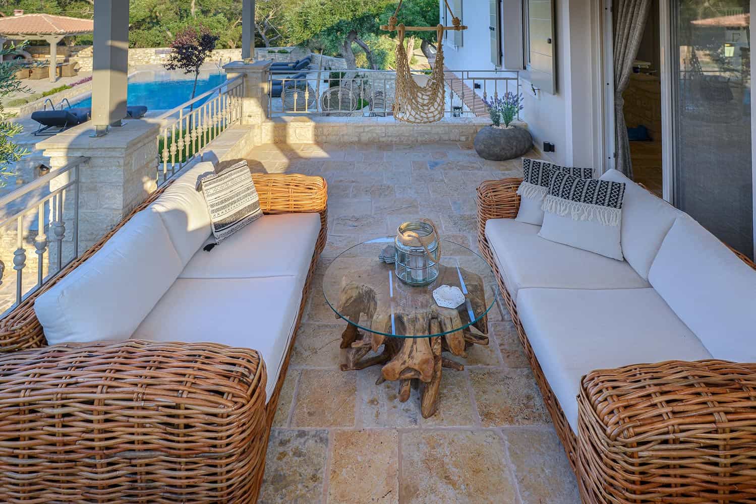 Meraviglia Villa - Exterior View 3