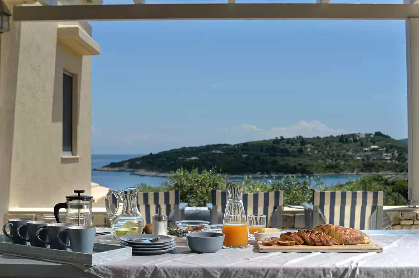 Villa Petra - Exterior View 6