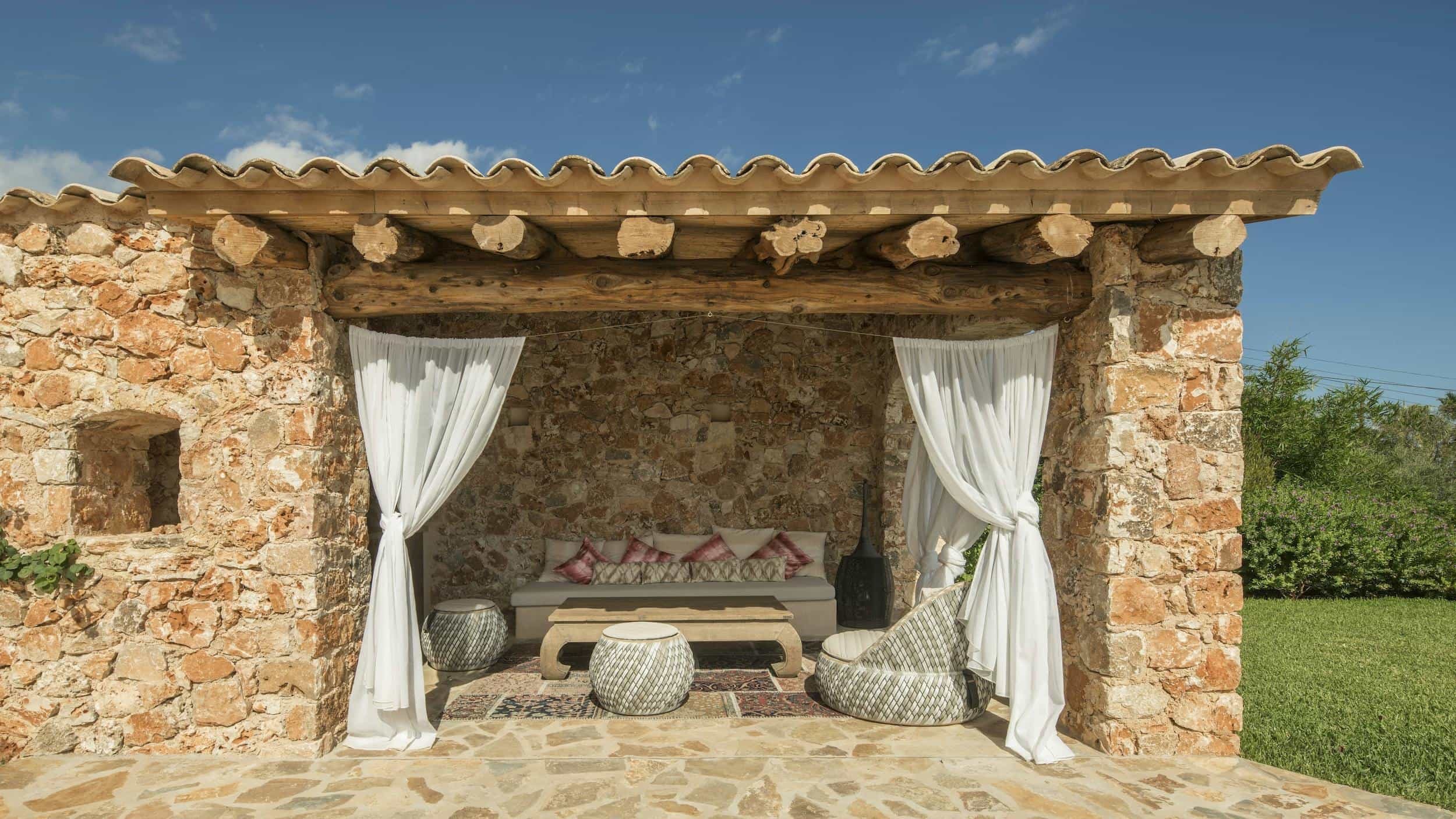 Casa Vida - Exterior View 4