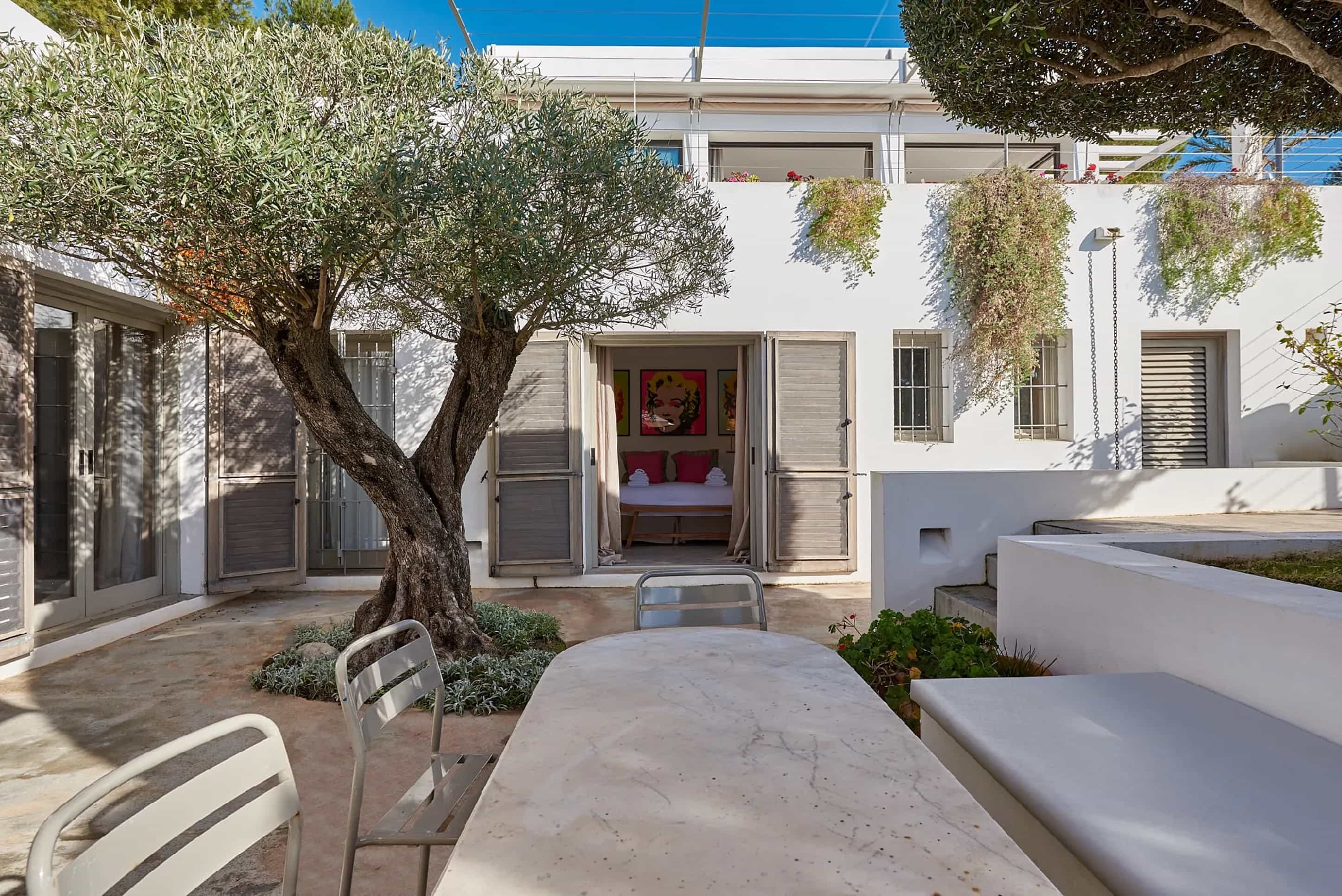 Can Juana - Exterior View 7