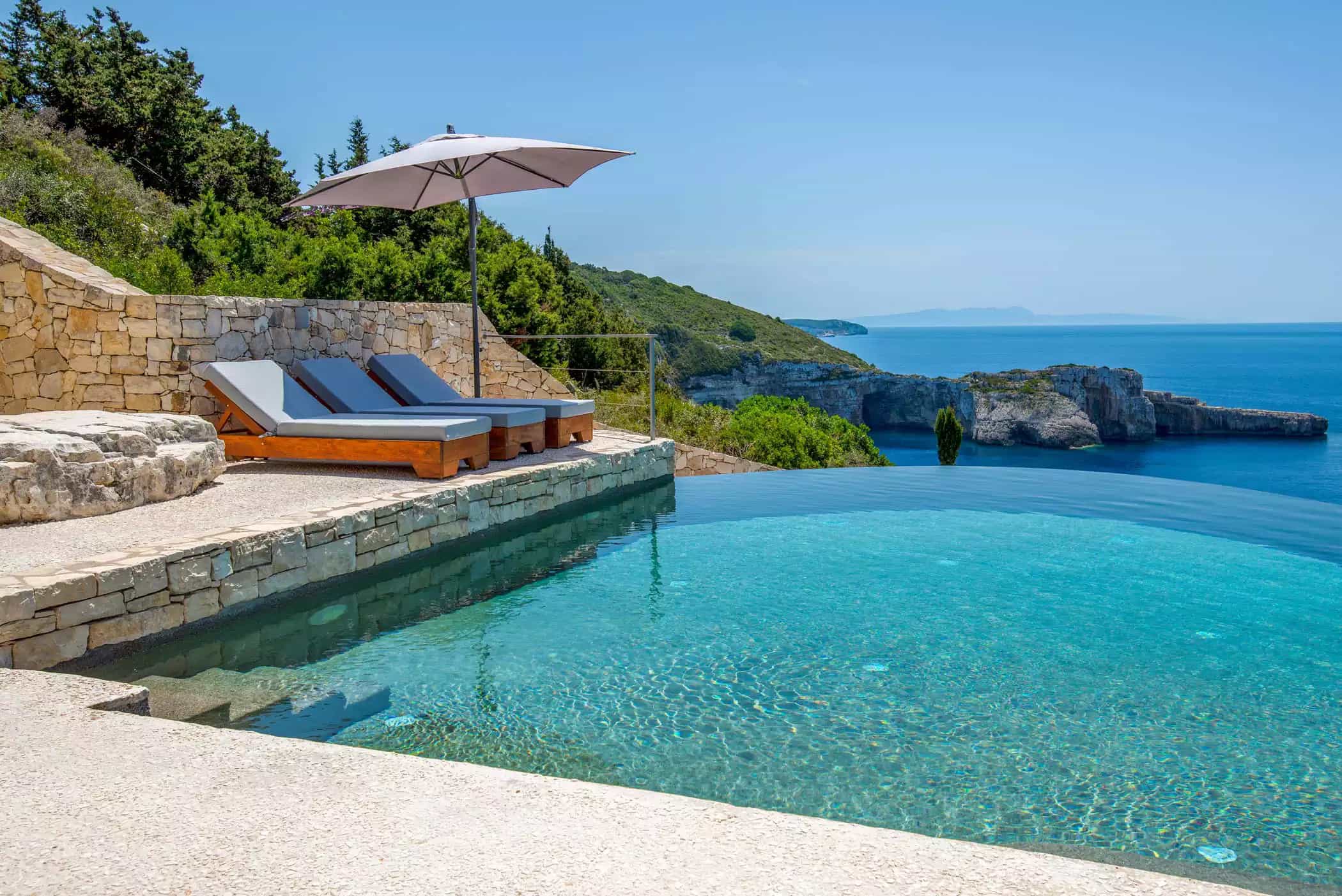 Emerald Blue - Exterior View 8