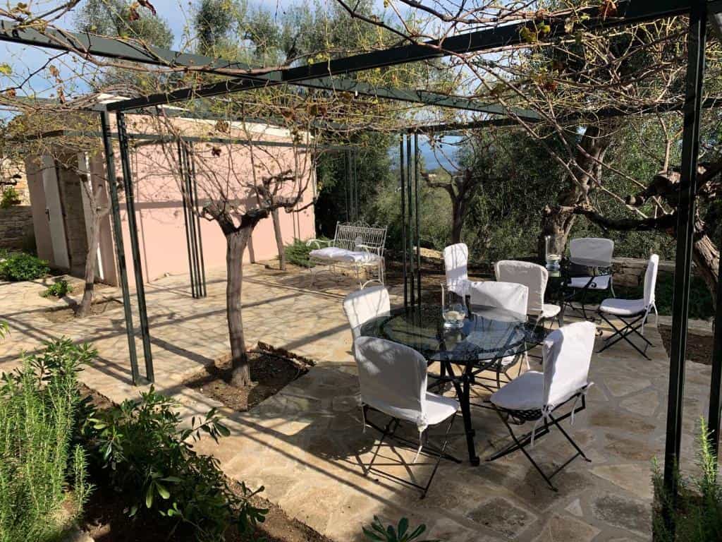 Agios Isavros - Exterior View 8